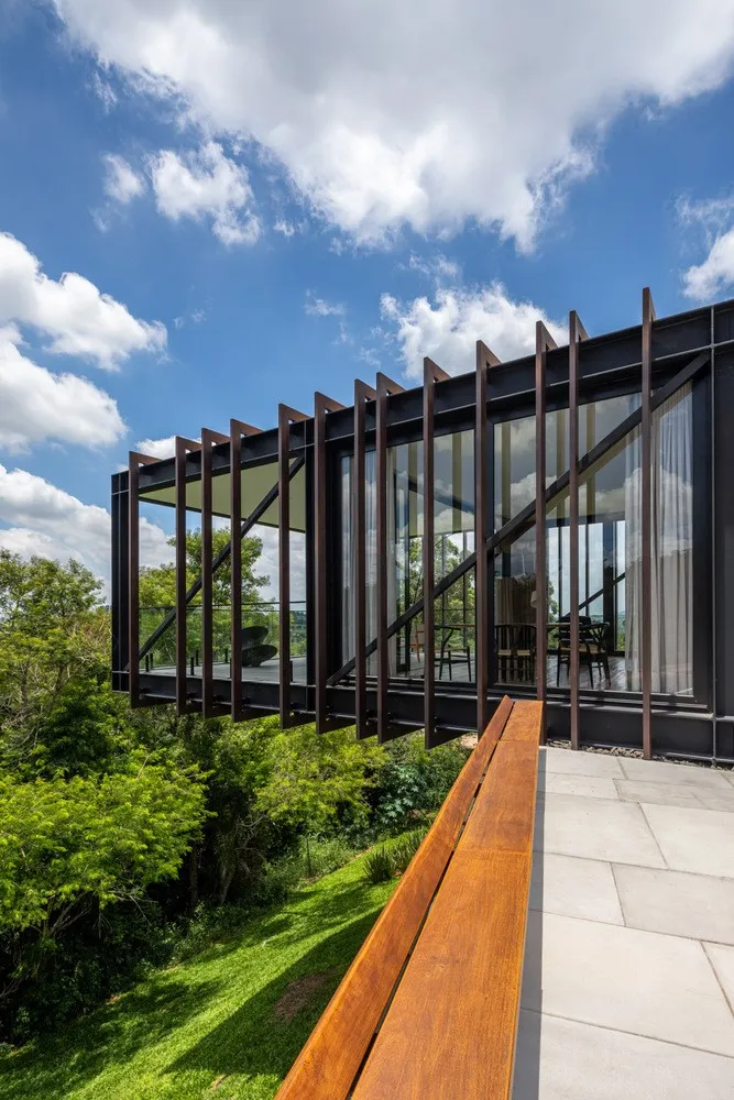 巴西圣保罗FGMF设计的Cigarra住宅