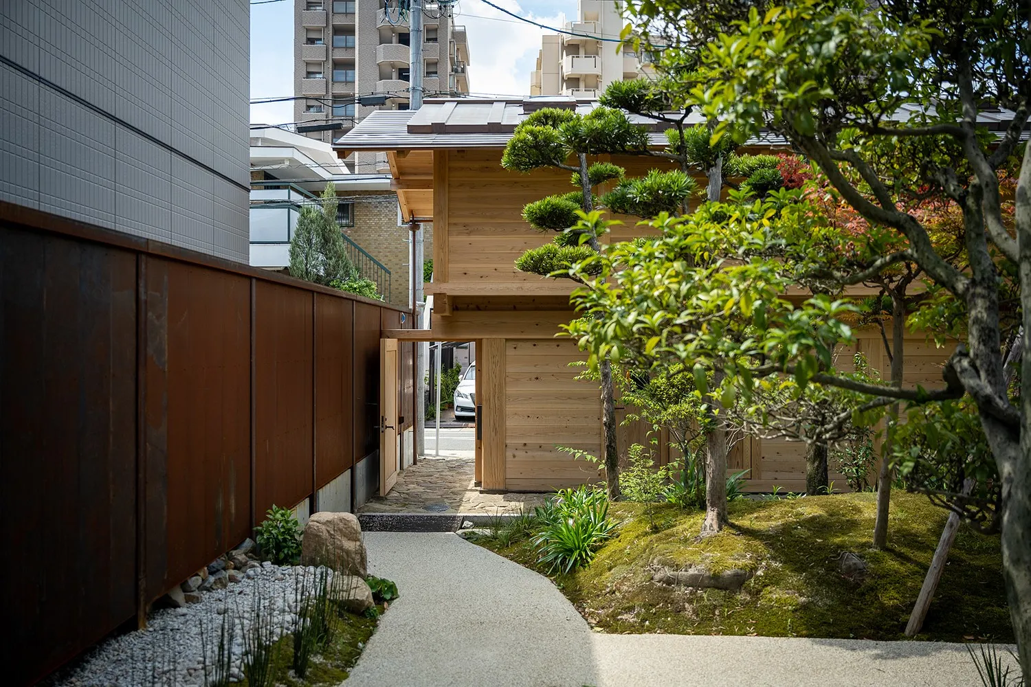 Tokugawa-chō Hotel by Tomoya Uno Architects in Aichi, Japan