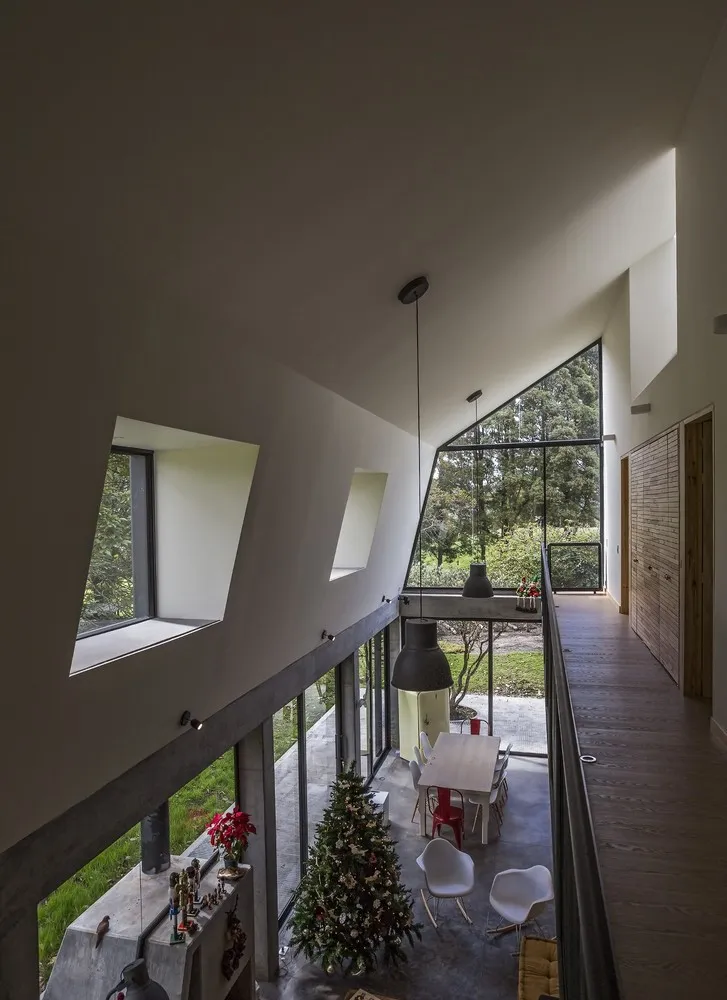 Haus BO von Plan:b arquitectos in Evgado, Kolumbien Haus BO von Plan:b arquitectos in Evgado, Kolumbien