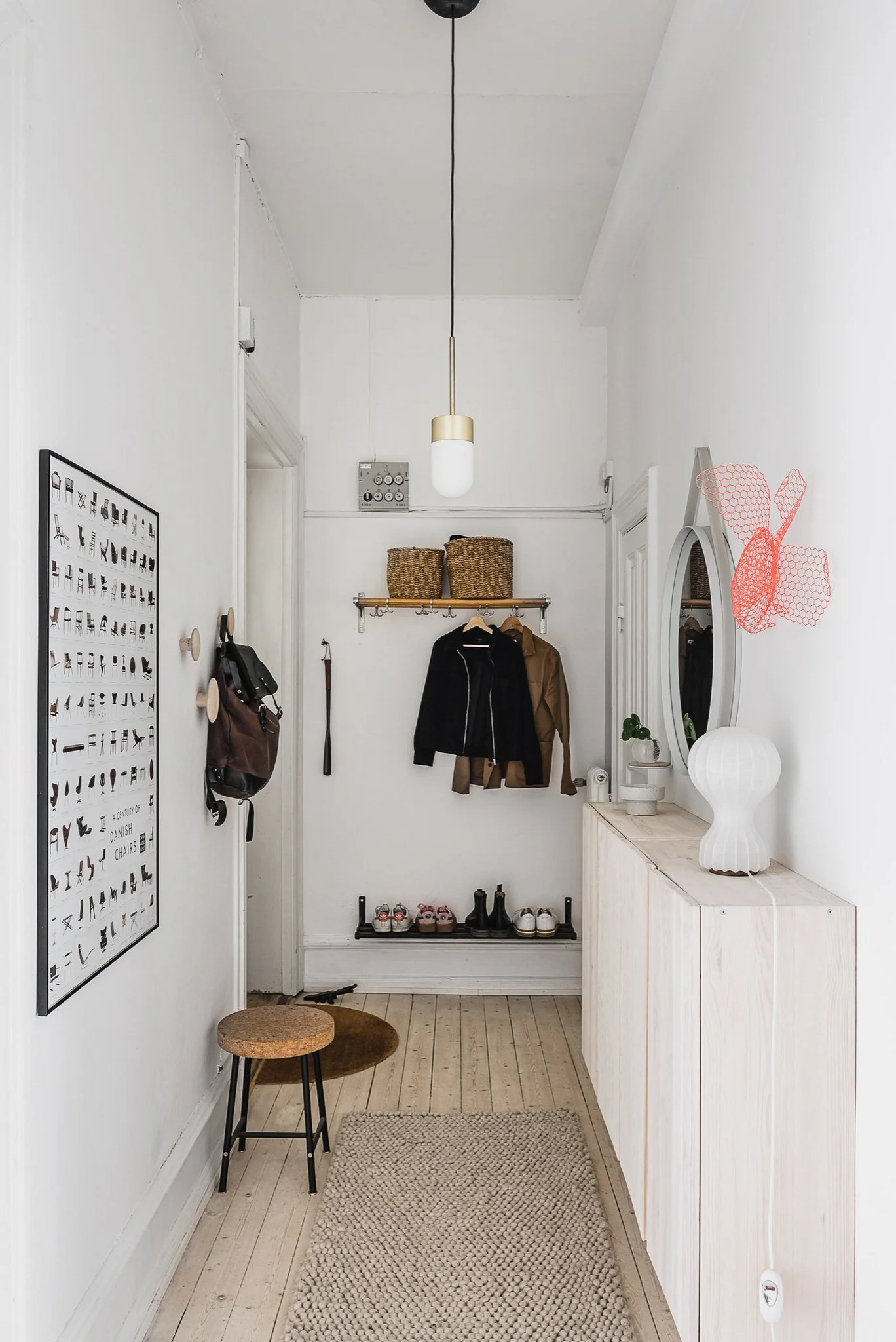 2. Hanterkaragatan 10