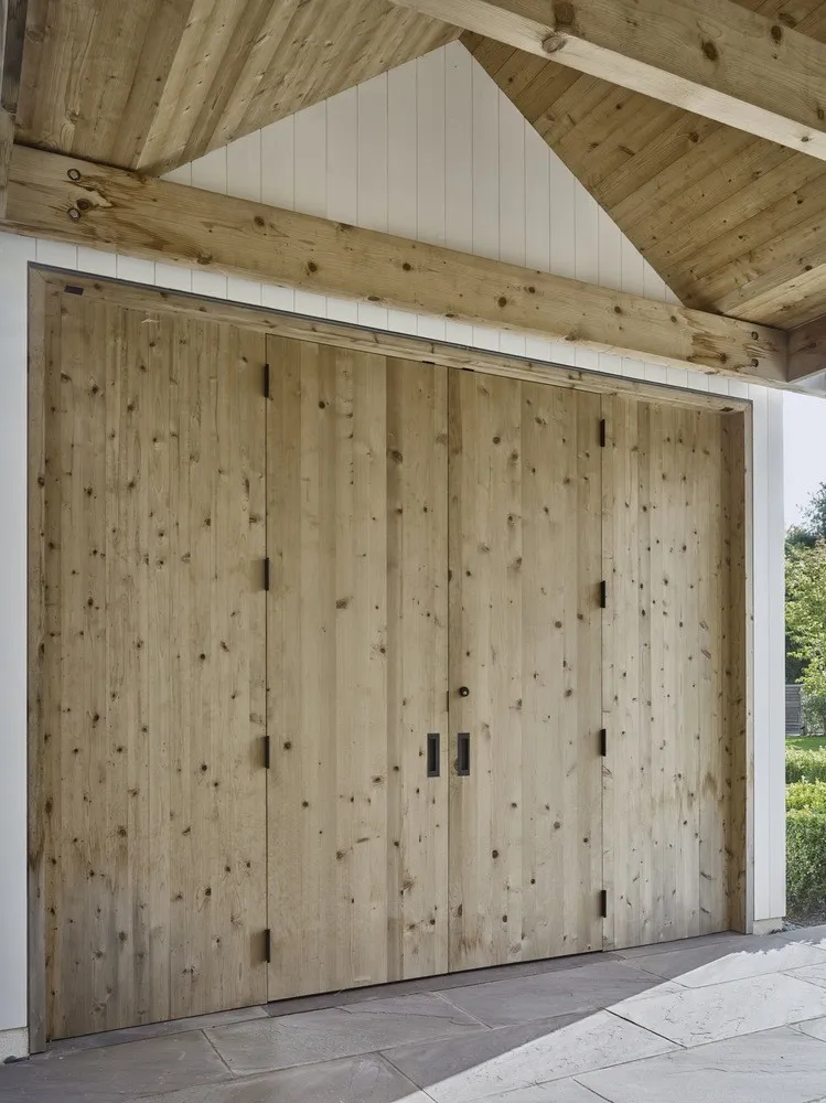 Further Lane Pool House by Robert Young Architects in East Hampton, New York Further Lane Pool House by Robert Young Architects in East Hampton, New York
