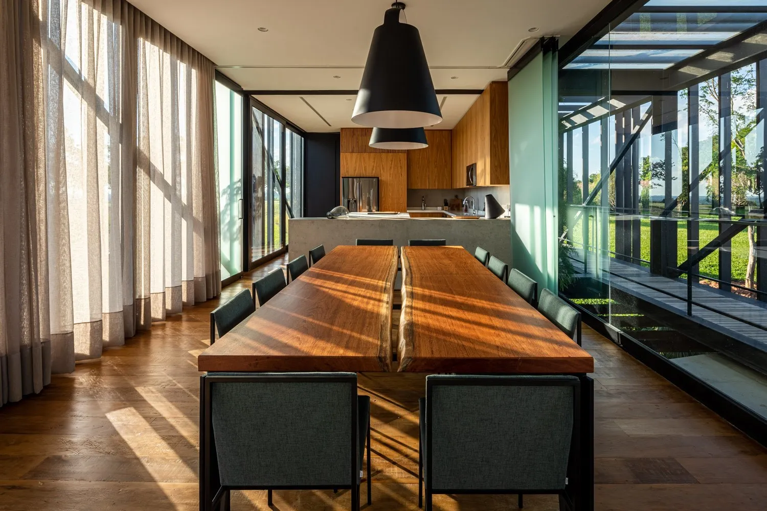 巴西圣保罗FGMF设计的Cigarra住宅