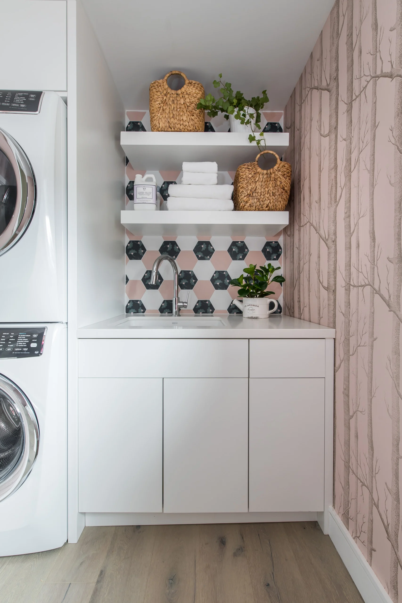 12. 优雅现代设计