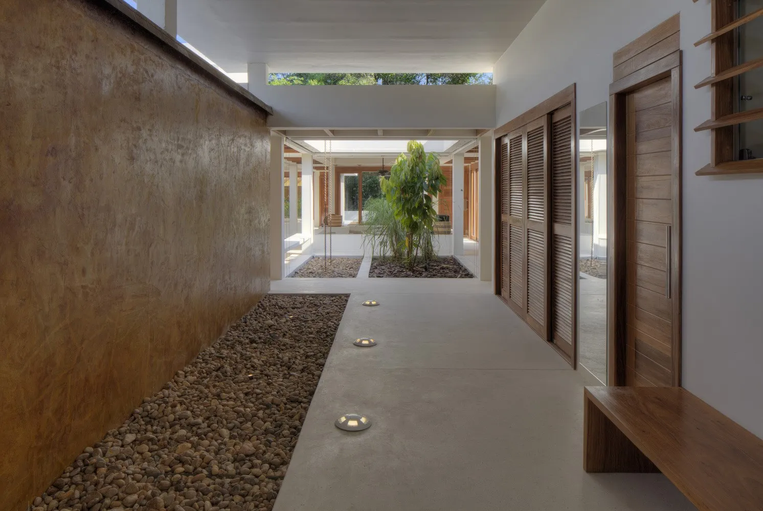 亚马逊雨林中的曼aus之家，由亚历克斯娅·康韦斯建筑事务所设计