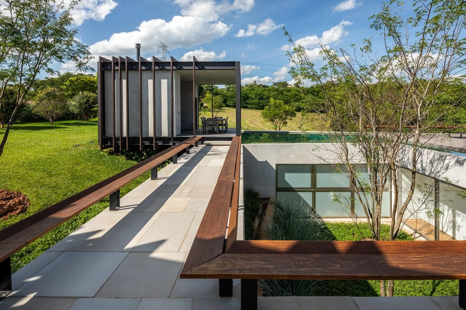 巴西圣保罗FGMF设计的Cigarra住宅