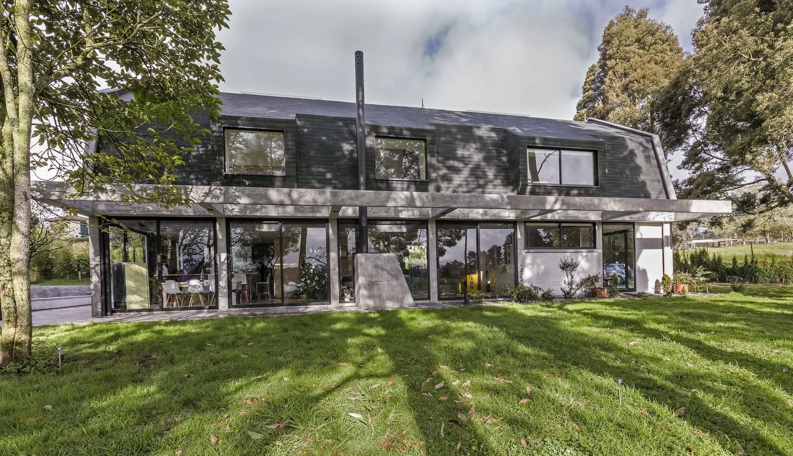 Haus BO von Plan:b arquitectos in Evgado, Kolumbien Haus BO von Plan:b arquitectos in Evgado, Kolumbien