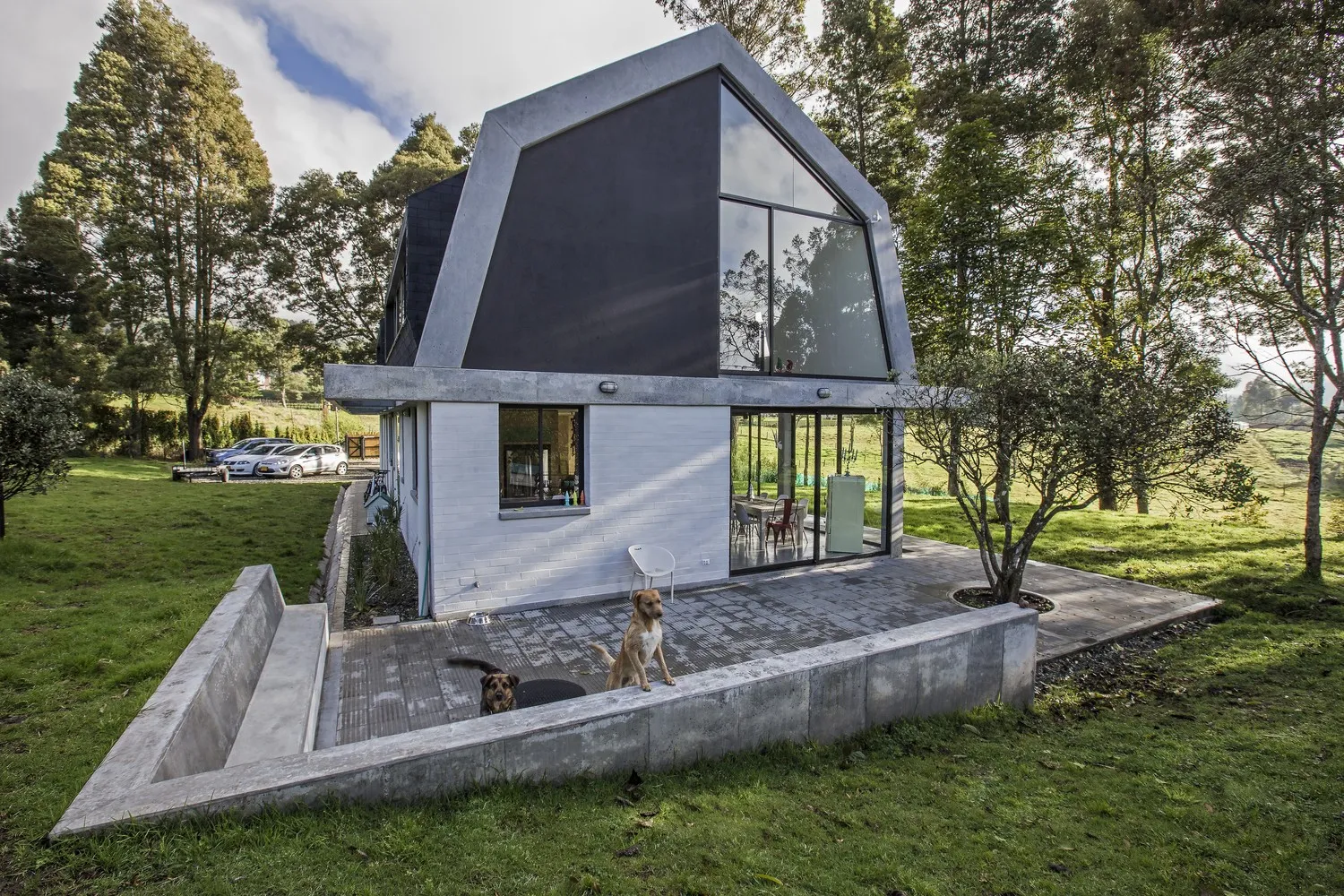 Haus BO von Plan:b arquitectos in Evgado, Kolumbien Haus BO von Plan:b arquitectos in Evgado, Kolumbien