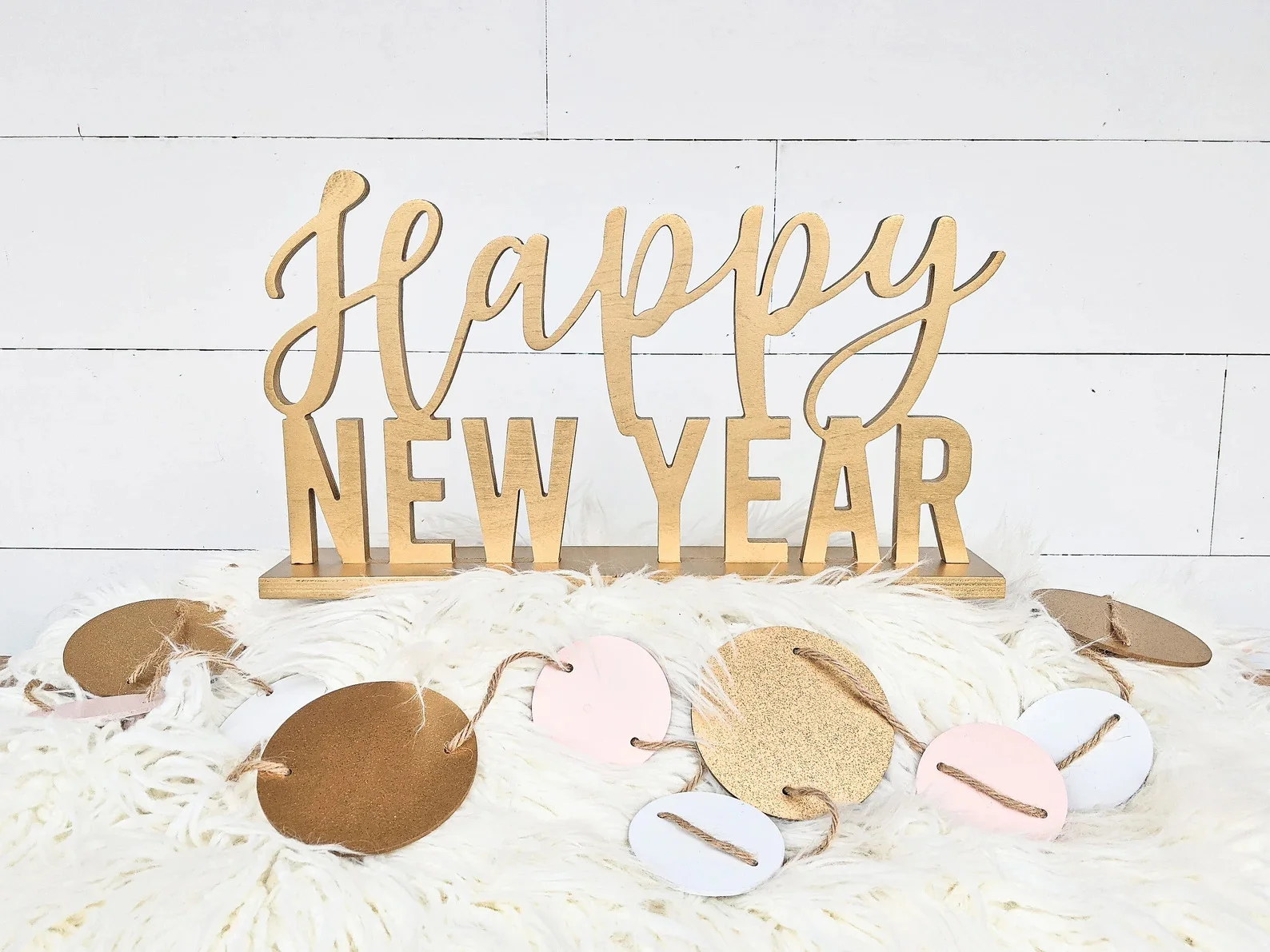 7. Cartel independiente del Año Nuevo