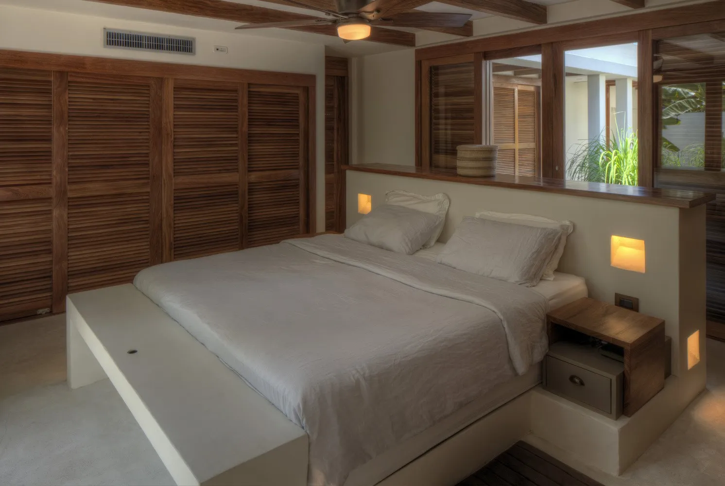 亚马逊雨林中的曼aus之家，由亚历克斯娅·康韦斯建筑事务所设计