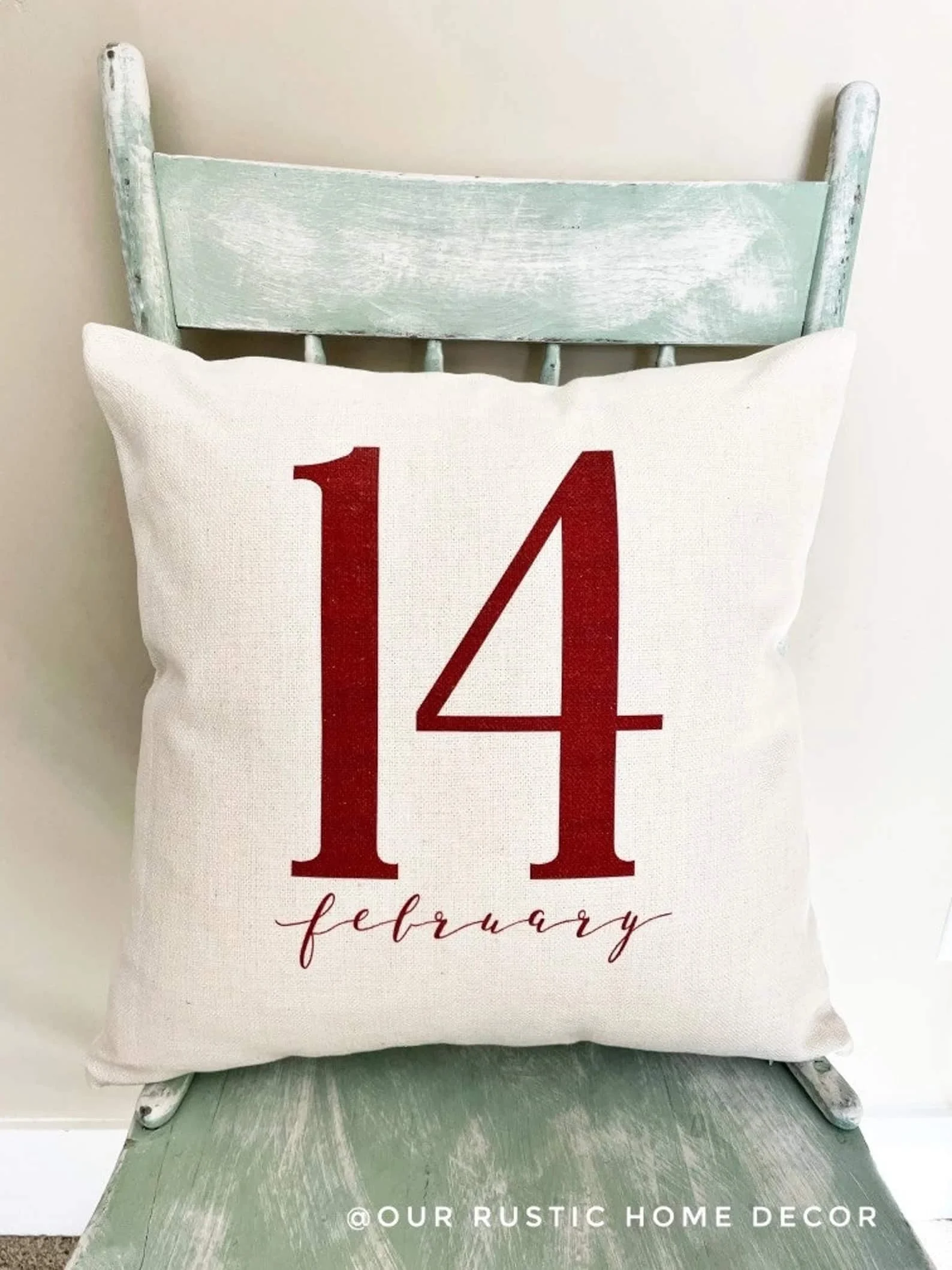 17. Kissen mit Datum 14. Februar