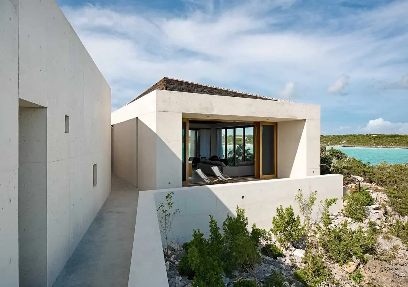 Le Cabanon by Rick Joy Architects on Turks and Caicos Islands