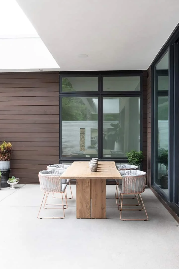 3. 现代梅里迪安山露台