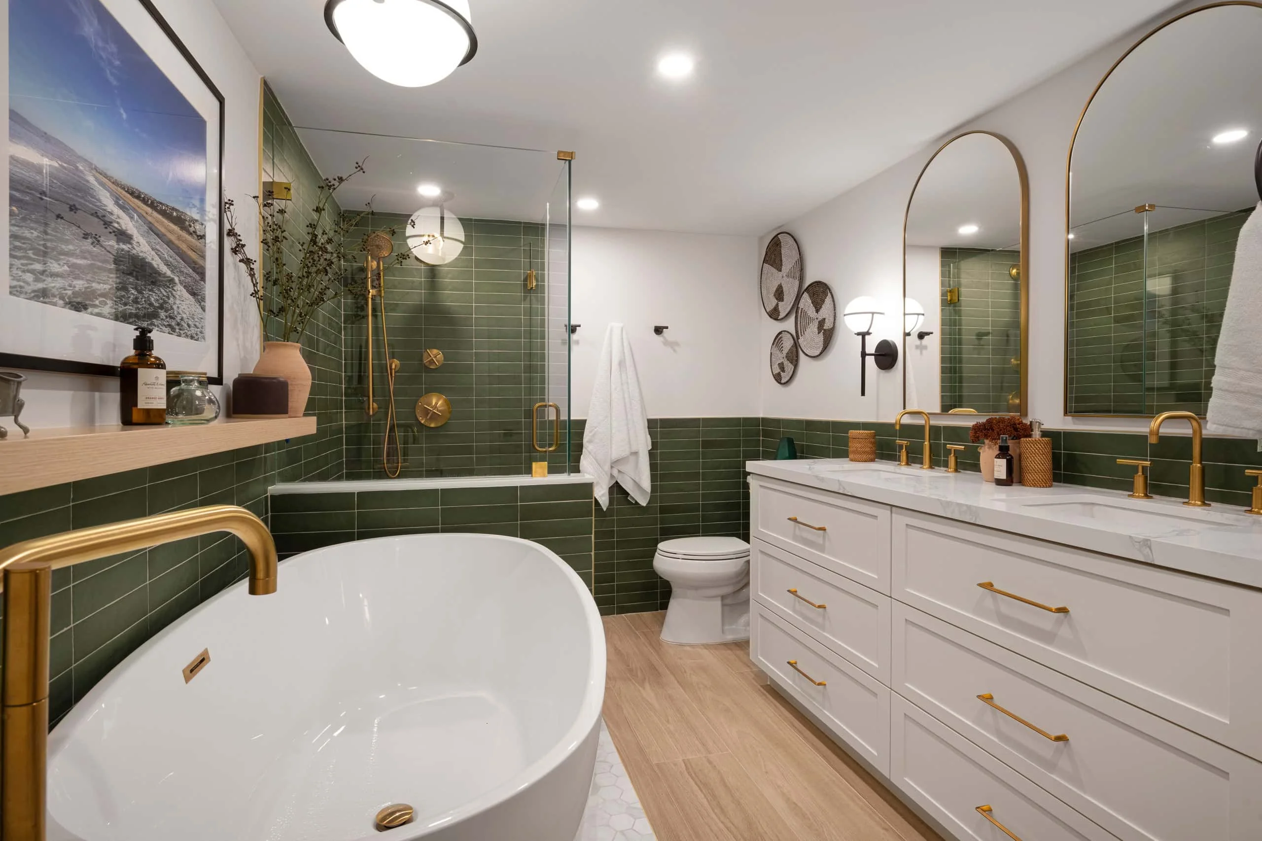 16. “Sleek Green” Bathroom