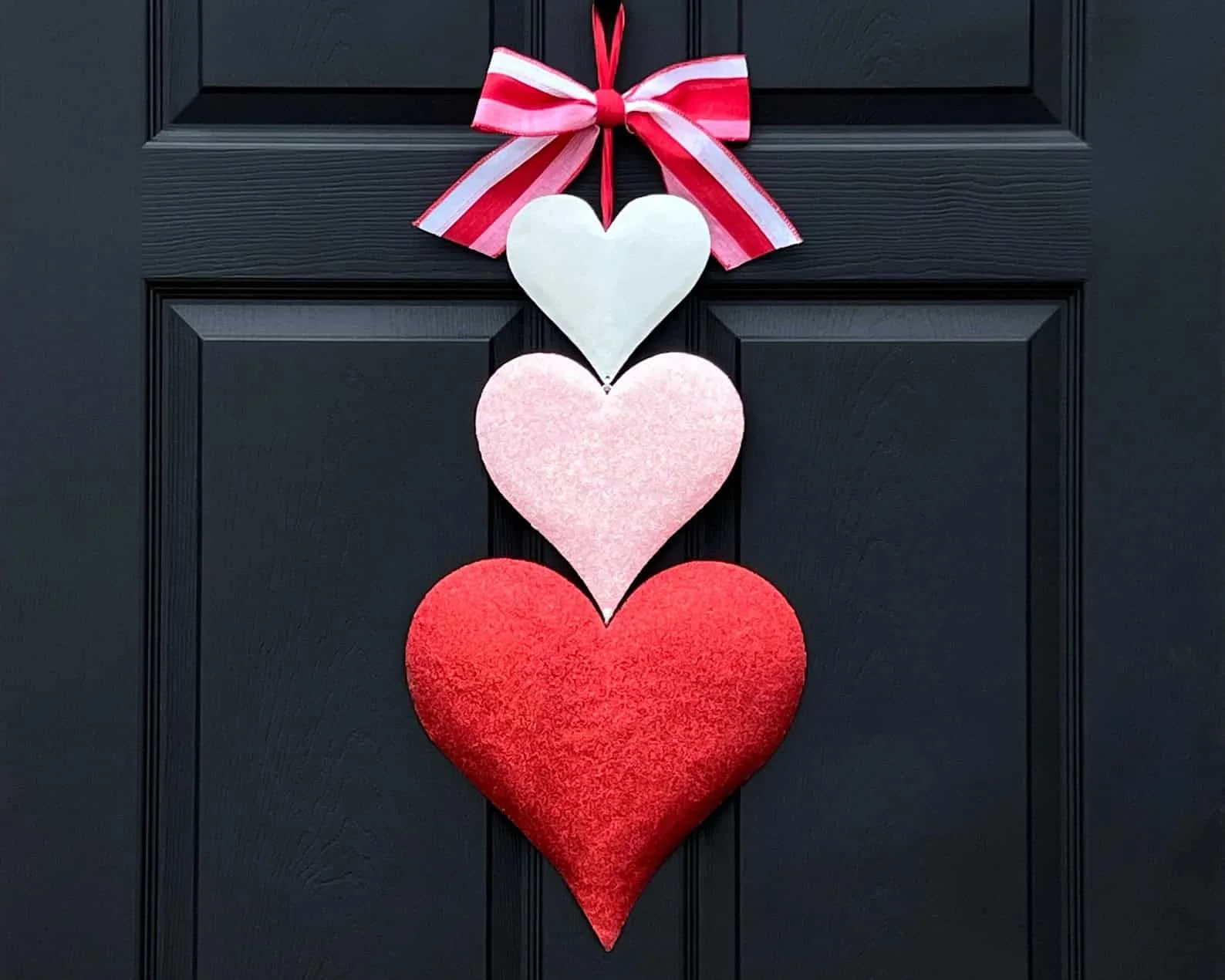 5. 心形门挂件
