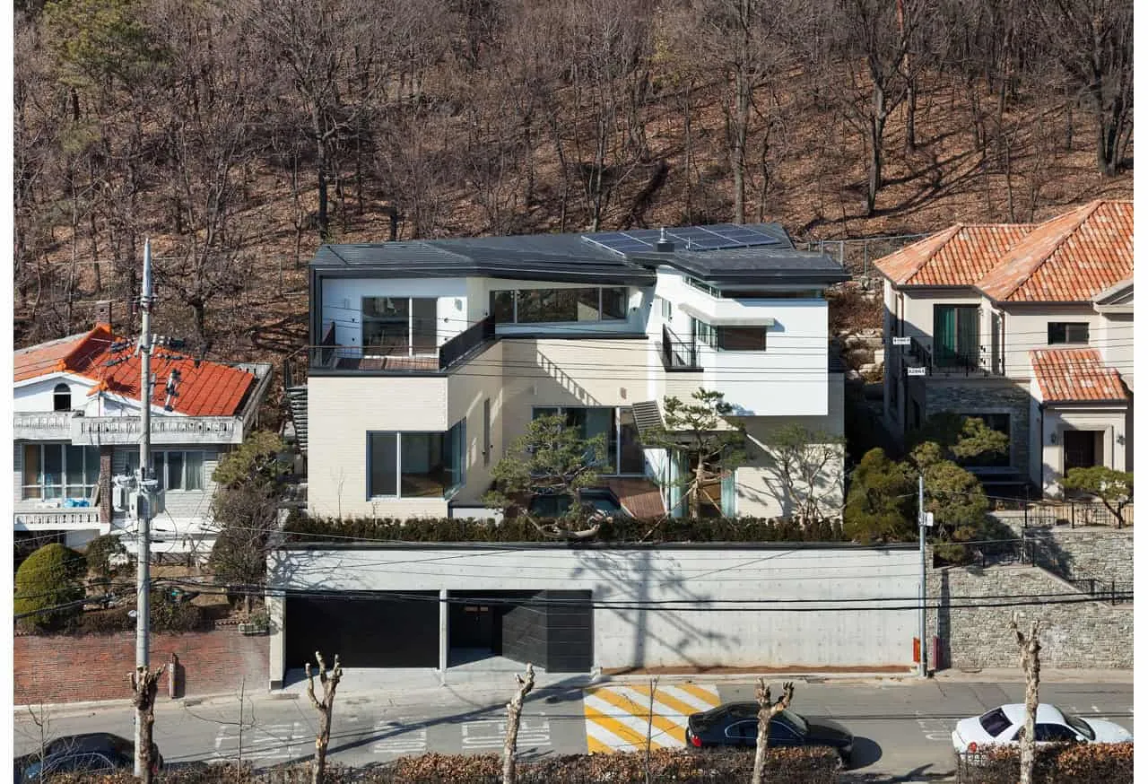 House Naegok V by jhy architect & associates in Seoul, South Korea