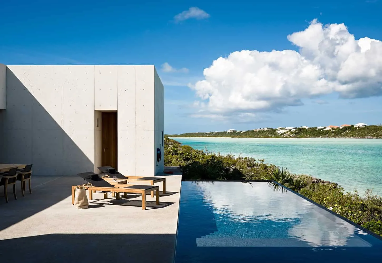 Le Cabanon by Rick Joy Architects on Turks and Caicos Islands