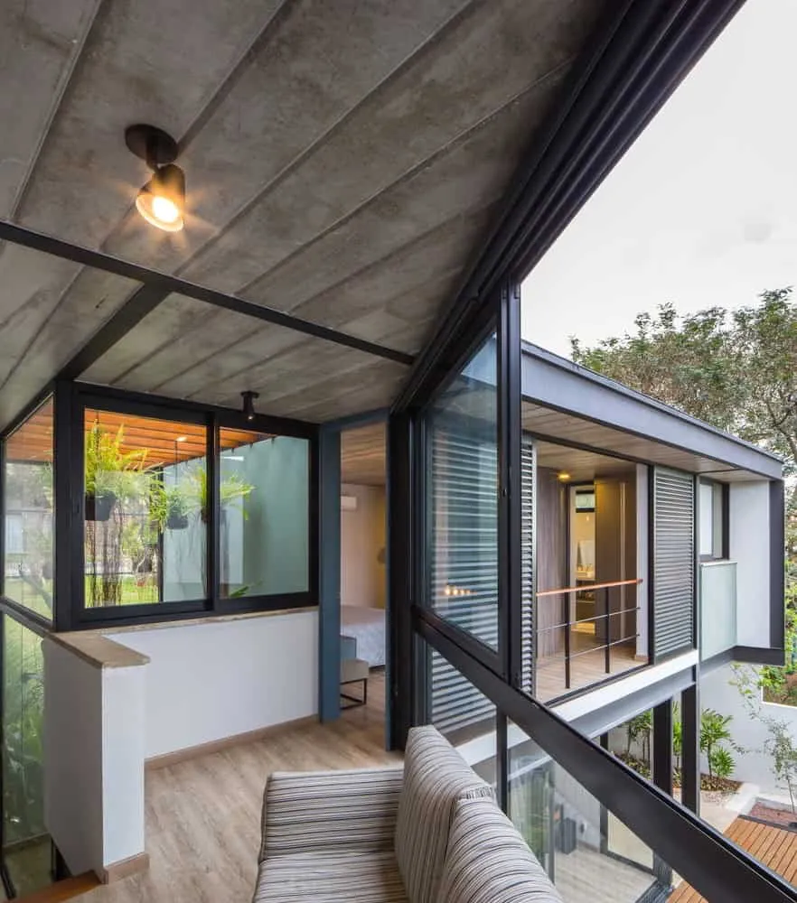 MT House by Telles Arquitetura in Brazil