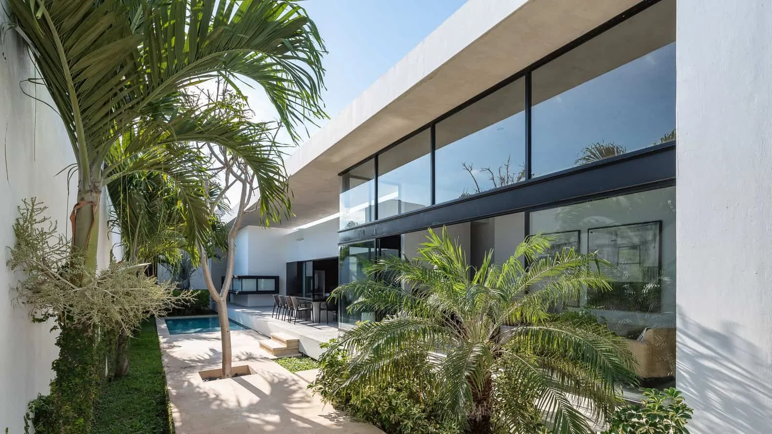 House Trucus by Gerardo Boyanse Ancone in Merida, Mexico