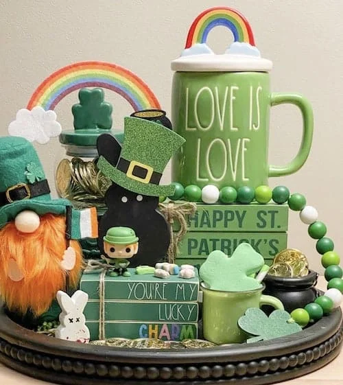 4. Decoración Rae Dunn para el Día de San Patricio