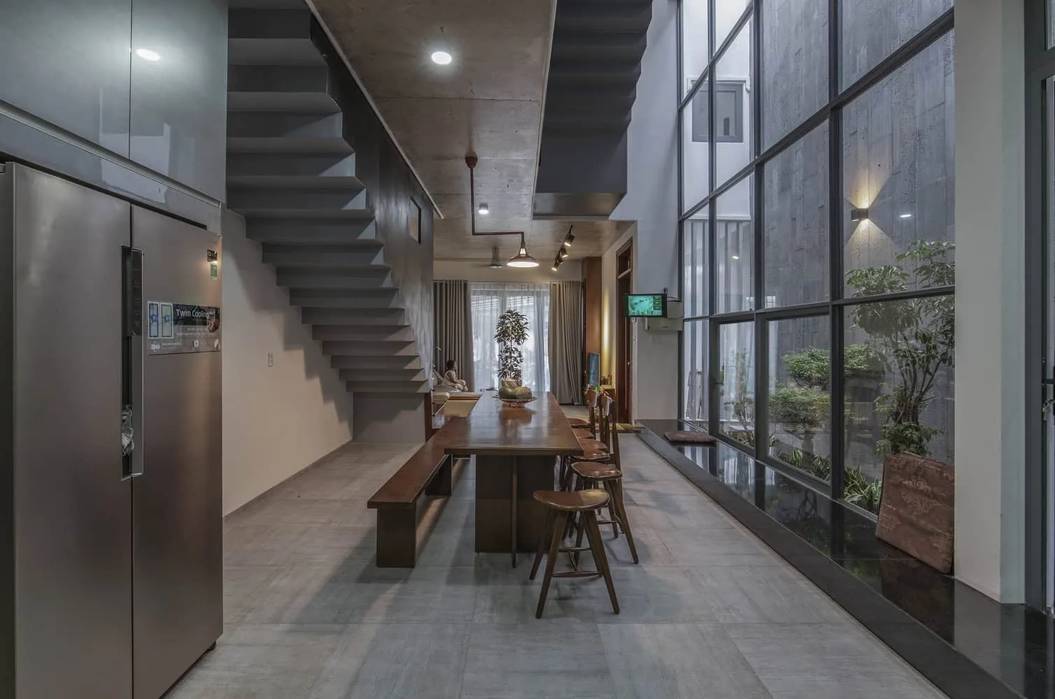 Dom DD projektowany przez Hoanga Vu Architect + SALA Landscape i Architecture w Wietnamie Dom DD projektowany przez Hoanga Vu Architect + SALA Landscape i Architecture w Wietnamie