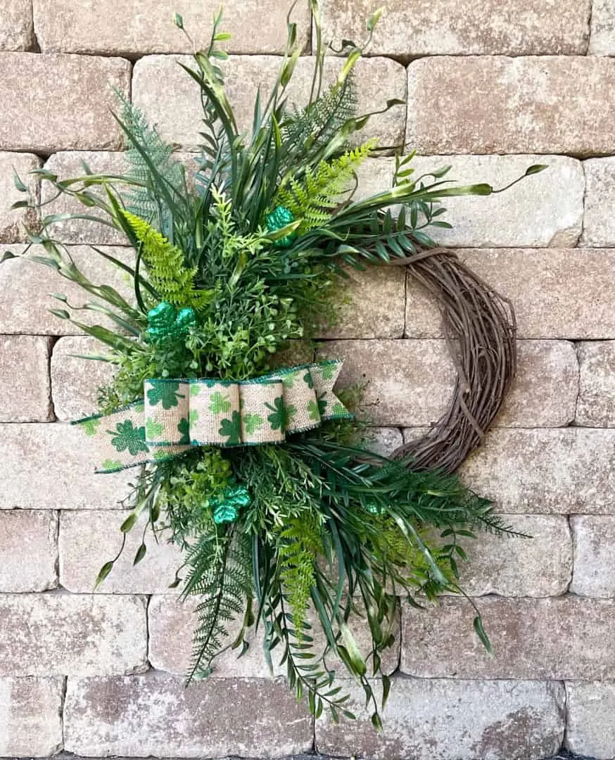 7. 绿色圣帕特里克节装饰