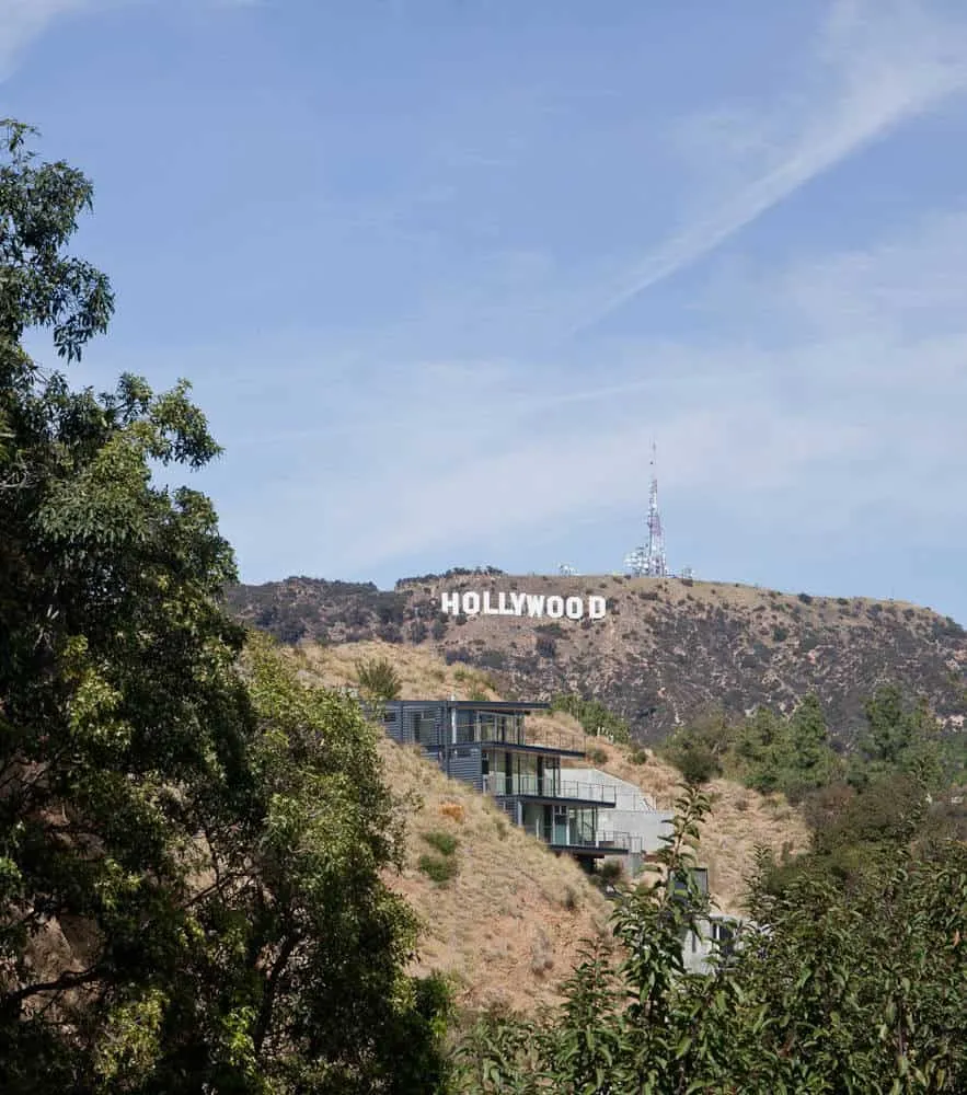 好莱坞山住宅由弗朗索瓦·佩里设计,洛杉矶,加利福尼亚 好莱坞山住宅由弗朗索瓦·佩里设计,洛杉矶,加利福尼亚