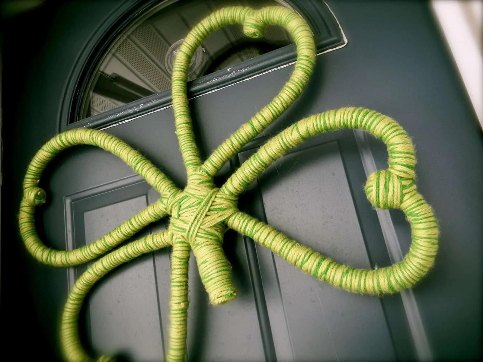 3. 幸运面条领结