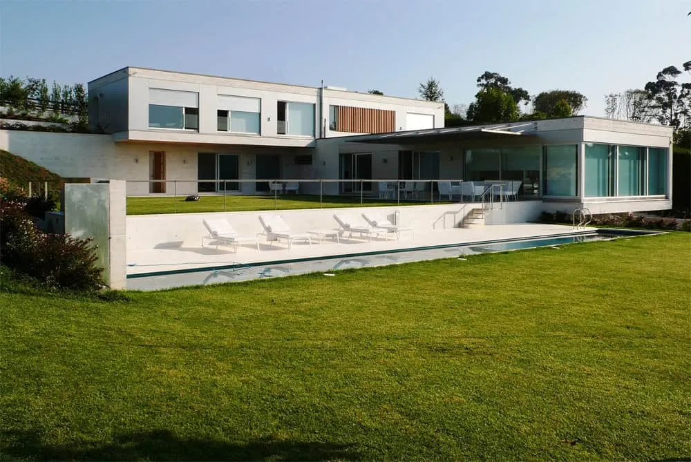 Дім у Сомобу у Едуардо Фдез і Флорентини Мурузабаль у Іспанії