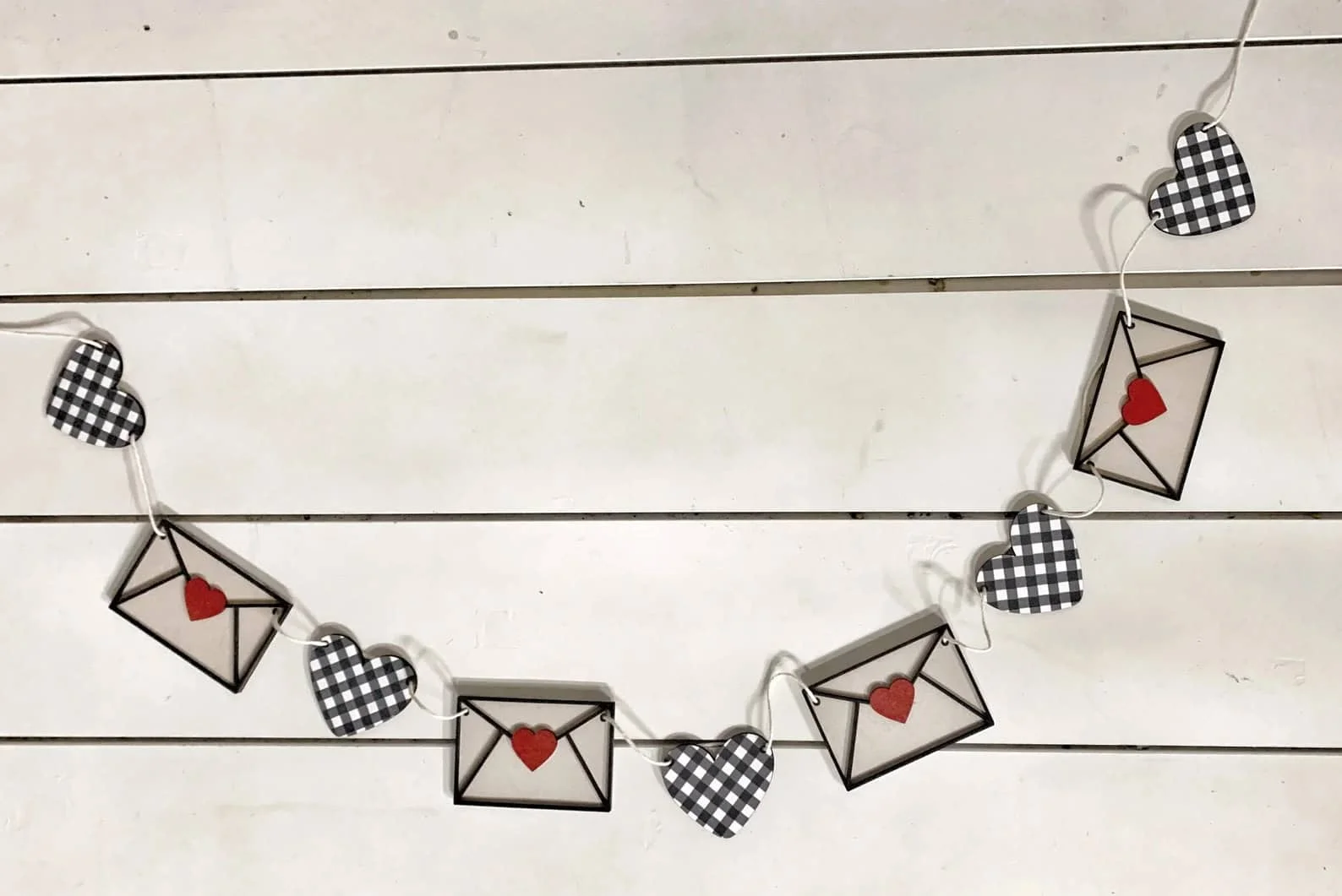 17. 情人节信封形横幅