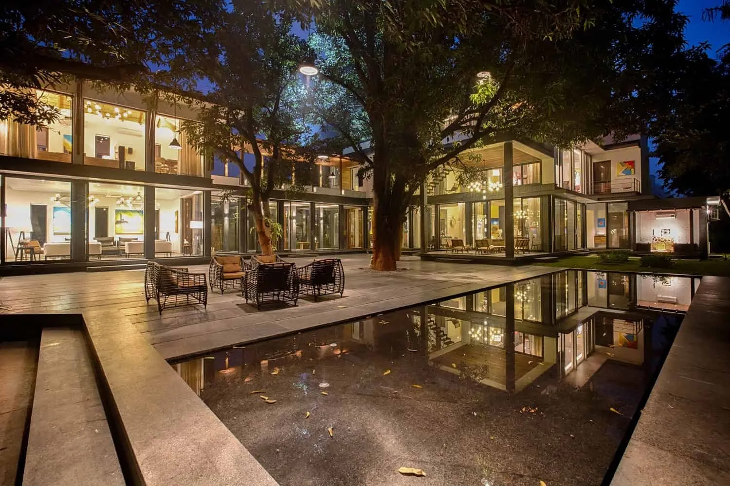 House Under a Mango Tree by Ujval Panchal and Kinni Soni in Bhopal, India House Under a Mango Tree by Ujval Panchal and Kinni Soni in Bhopal, India