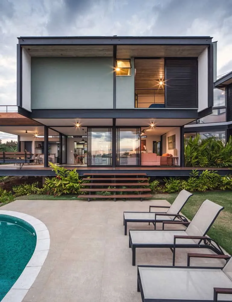 MT House by Telles Arquitetura in Brazil