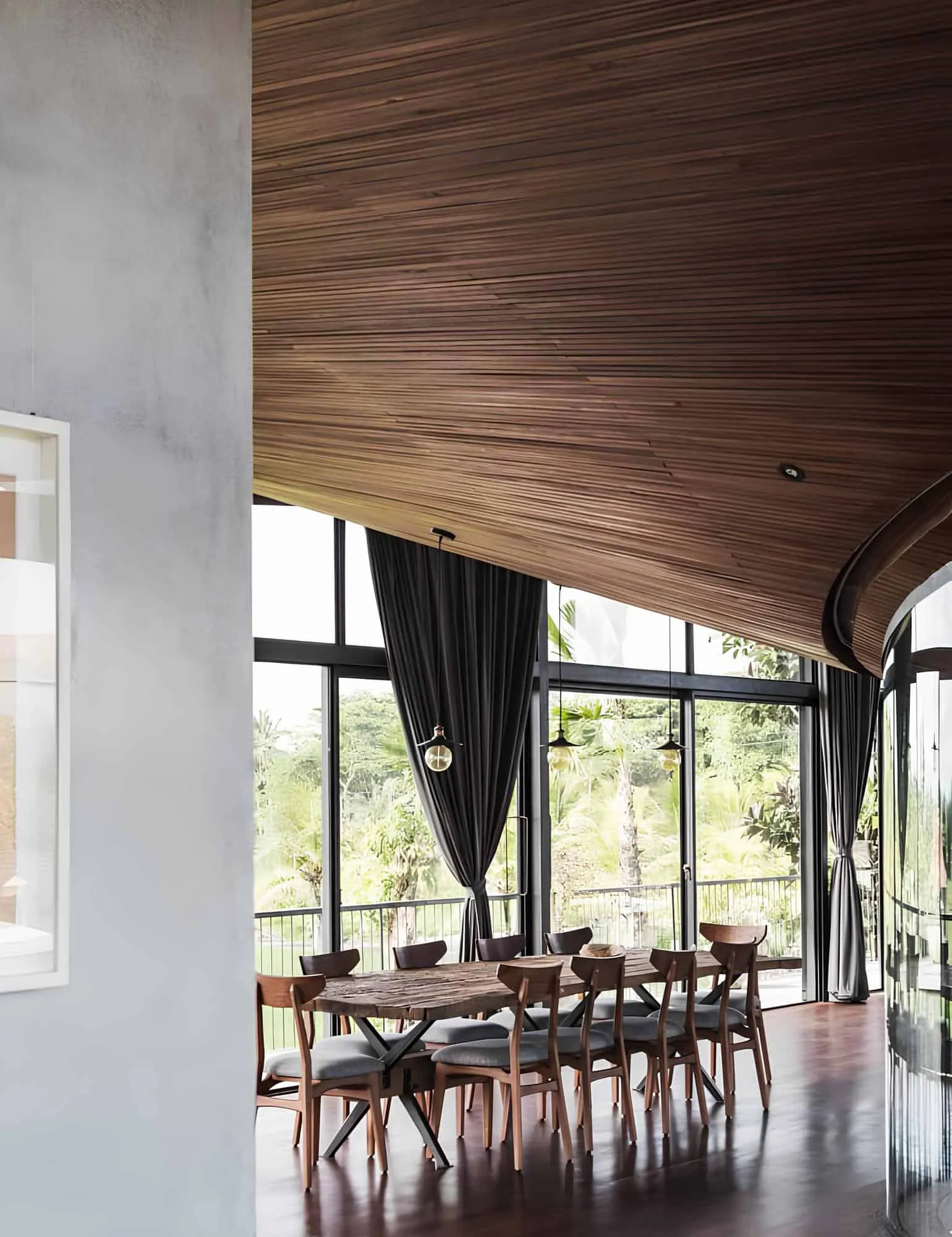 艾利克斯·多尼耶的O宅：灵感源自声波的温馨居所