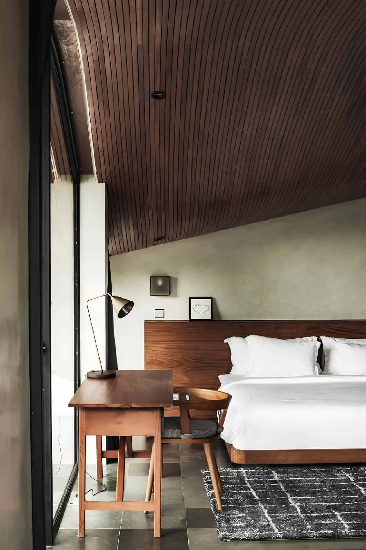 艾利克斯·多尼耶的O宅：灵感源自声波的温馨居所