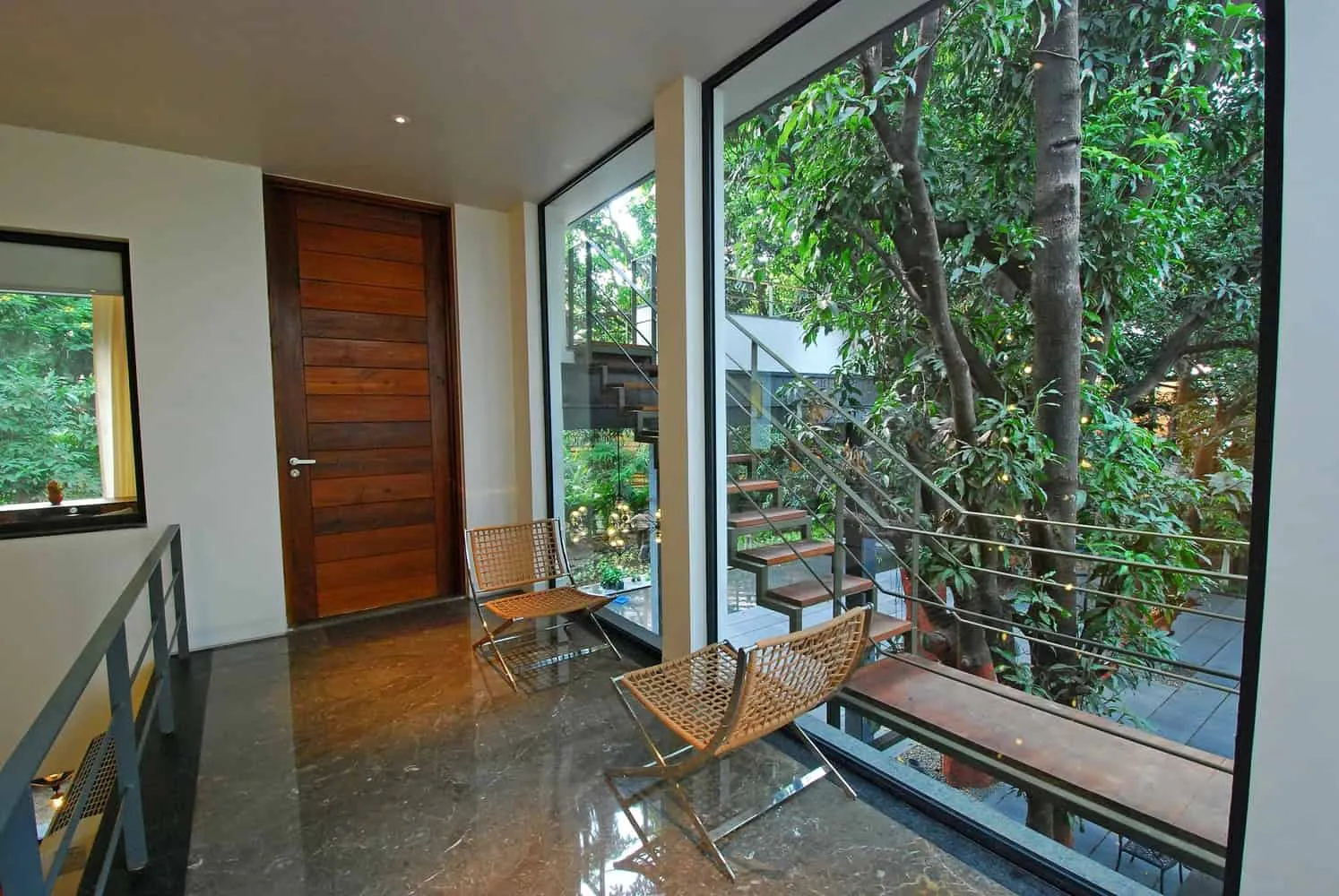 House Under a Mango Tree by Ujval Panchal and Kinni Soni in Bhopal, India House Under a Mango Tree by Ujval Panchal and Kinni Soni in Bhopal, India