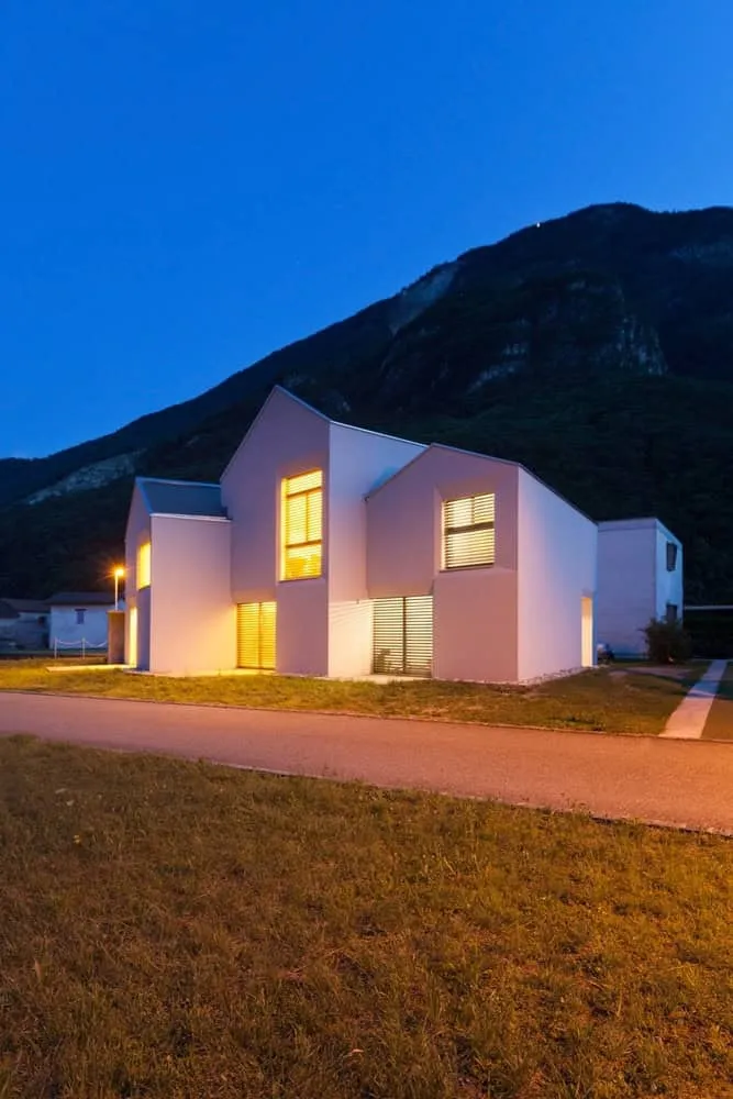 Swiss House XXII Prione from Architects David Macullo in Switzerland Swiss House XXII Prione from Architects David Macullo in Switzerland