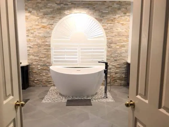 选择适合家庭放松和休息的浴缸