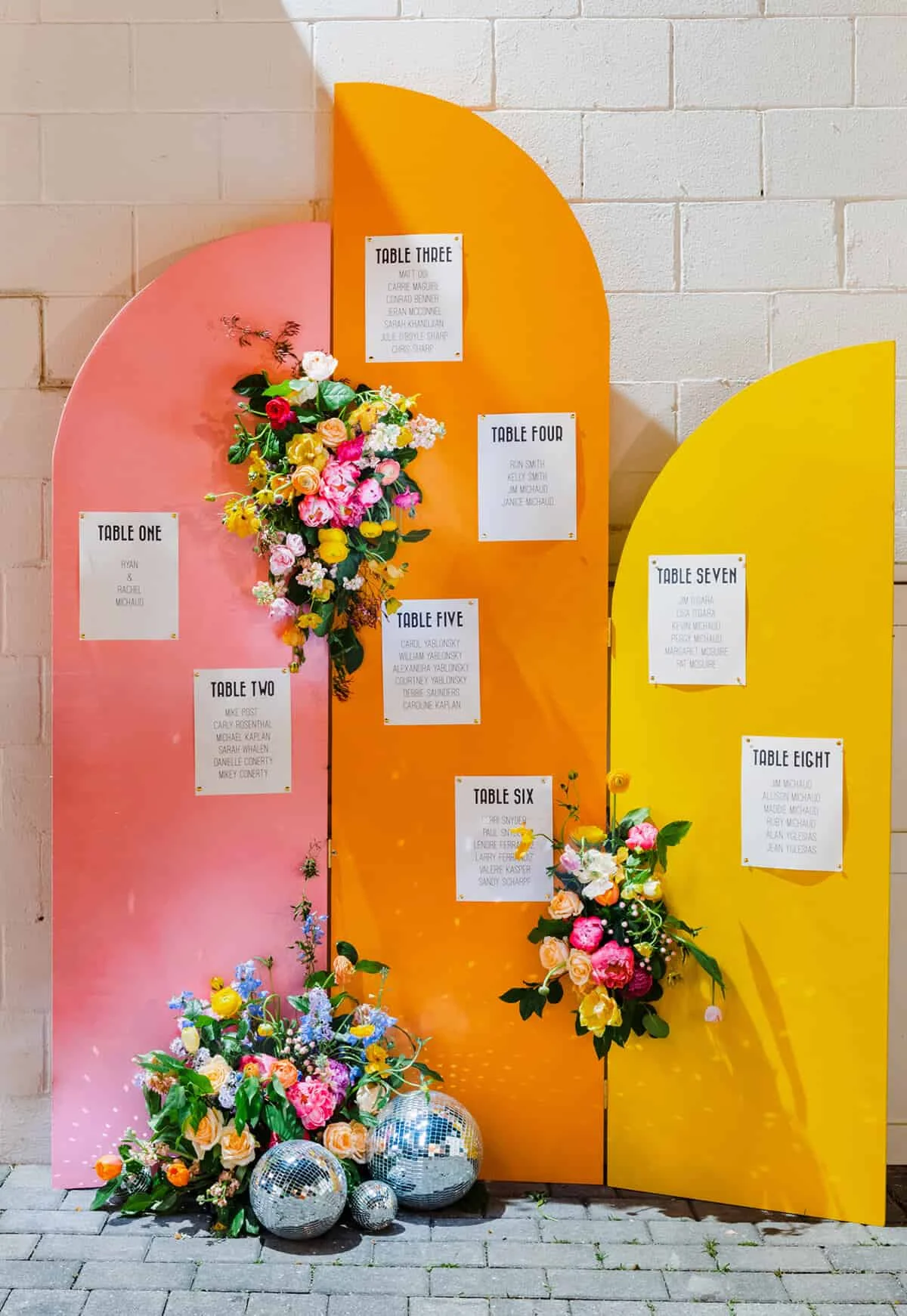 2. Seating chart DIY para boda