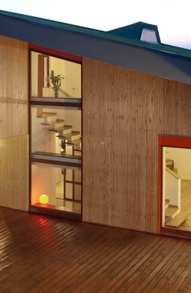 罗马尼亚的BLIPSZ与Atelier F.K.M.哈多之家