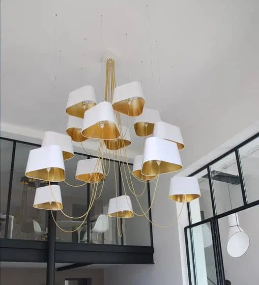 感受现代设计的美丽，这些大型吊灯为您带来惊艳效果