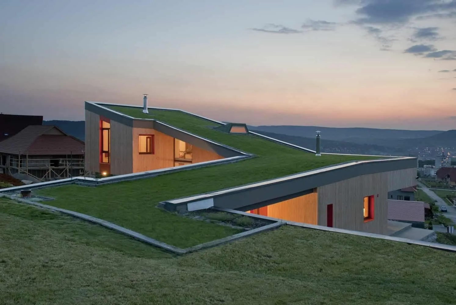 罗马尼亚的BLIPSZ与Atelier F.K.M.哈多之家