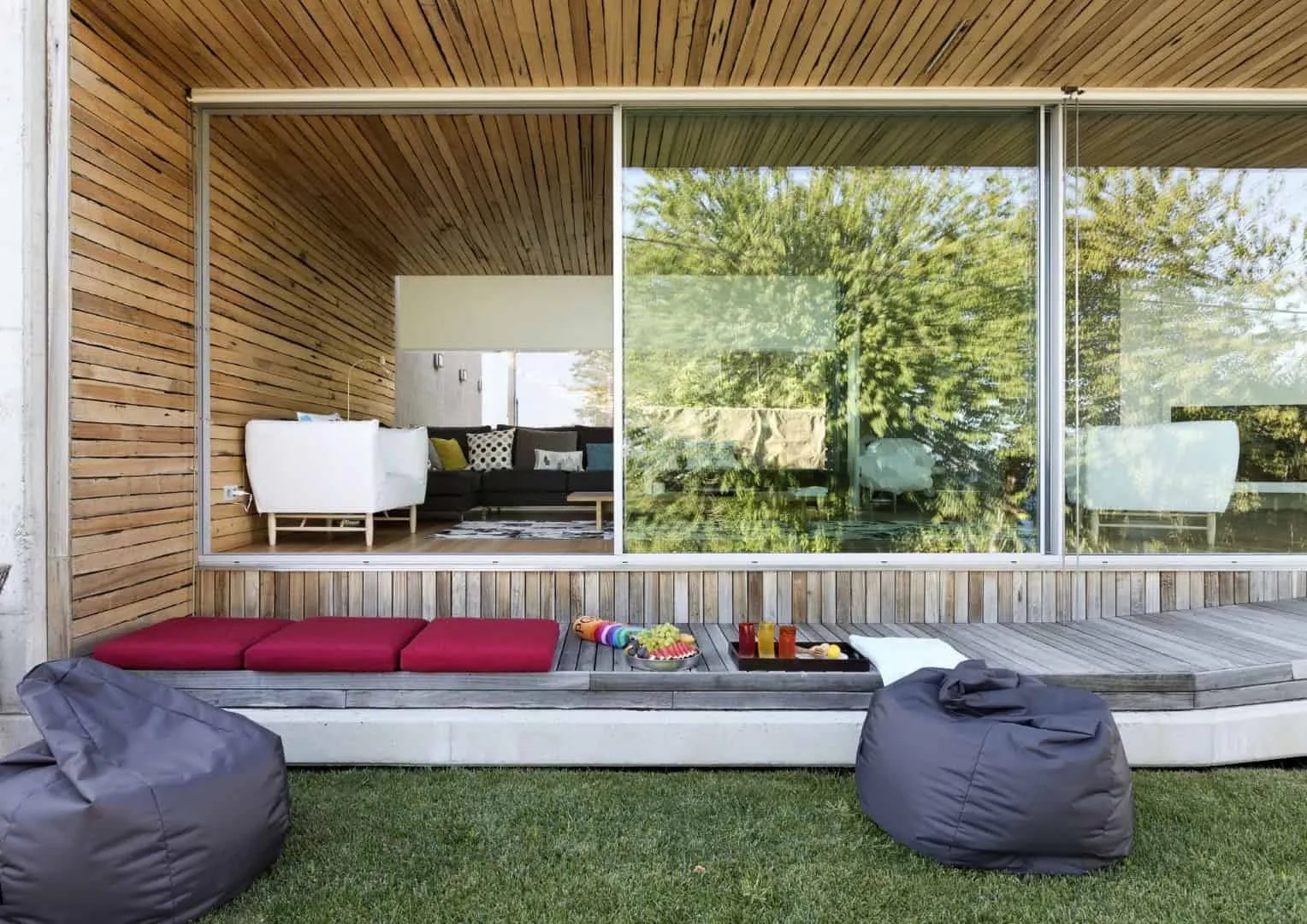 西班牙伊涅卡·莱特设计的德扎诺沃住宅