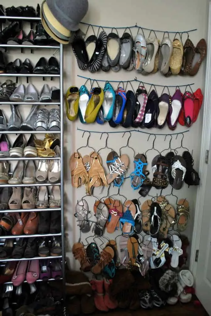6. DIY Shoe Organization in the Wardrobe Using Hangers
