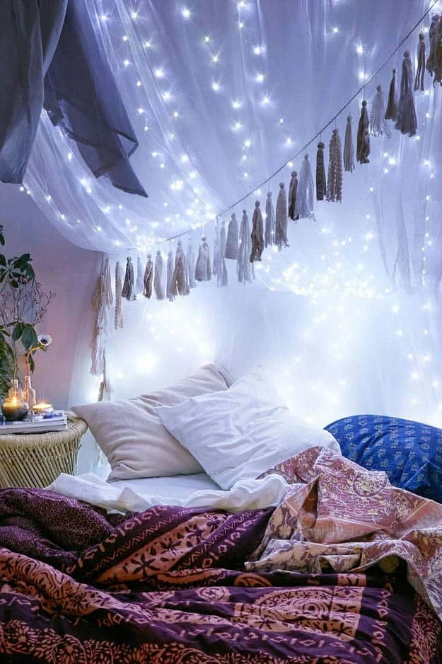 7. Idea DIY de domo para cama en estilo Tumblr
