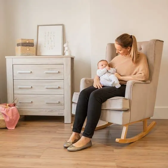 Small but Powerful: Breastfeeding Chair for Small Spaces