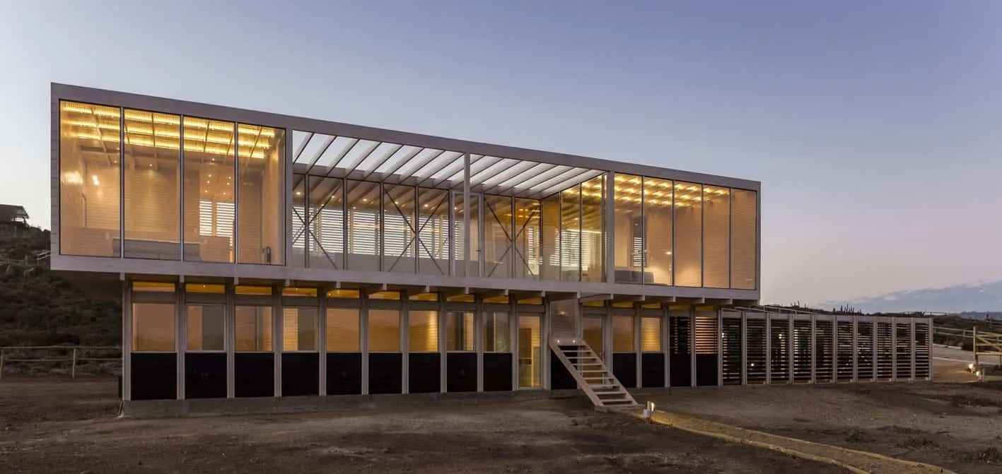 Tunken House by Nicolas Loi in Algarrobo, Chile