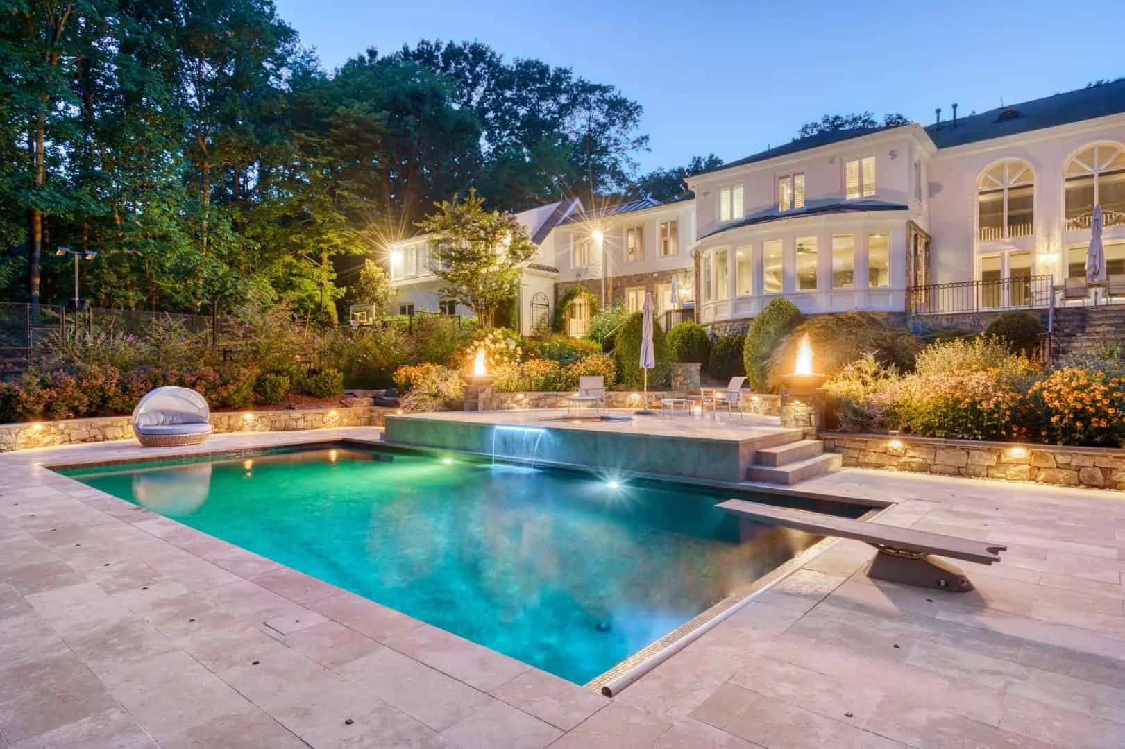 6. 奥克顿泳池维修