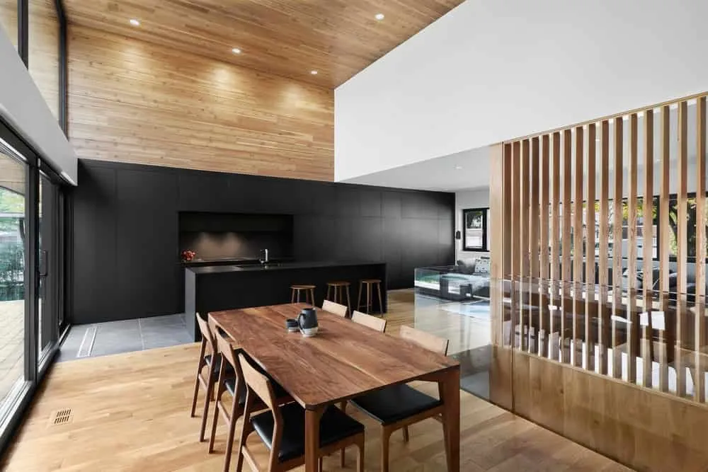 Дом Жемчуг по проекту MXMA Architecture & Design в Монреале, Канада