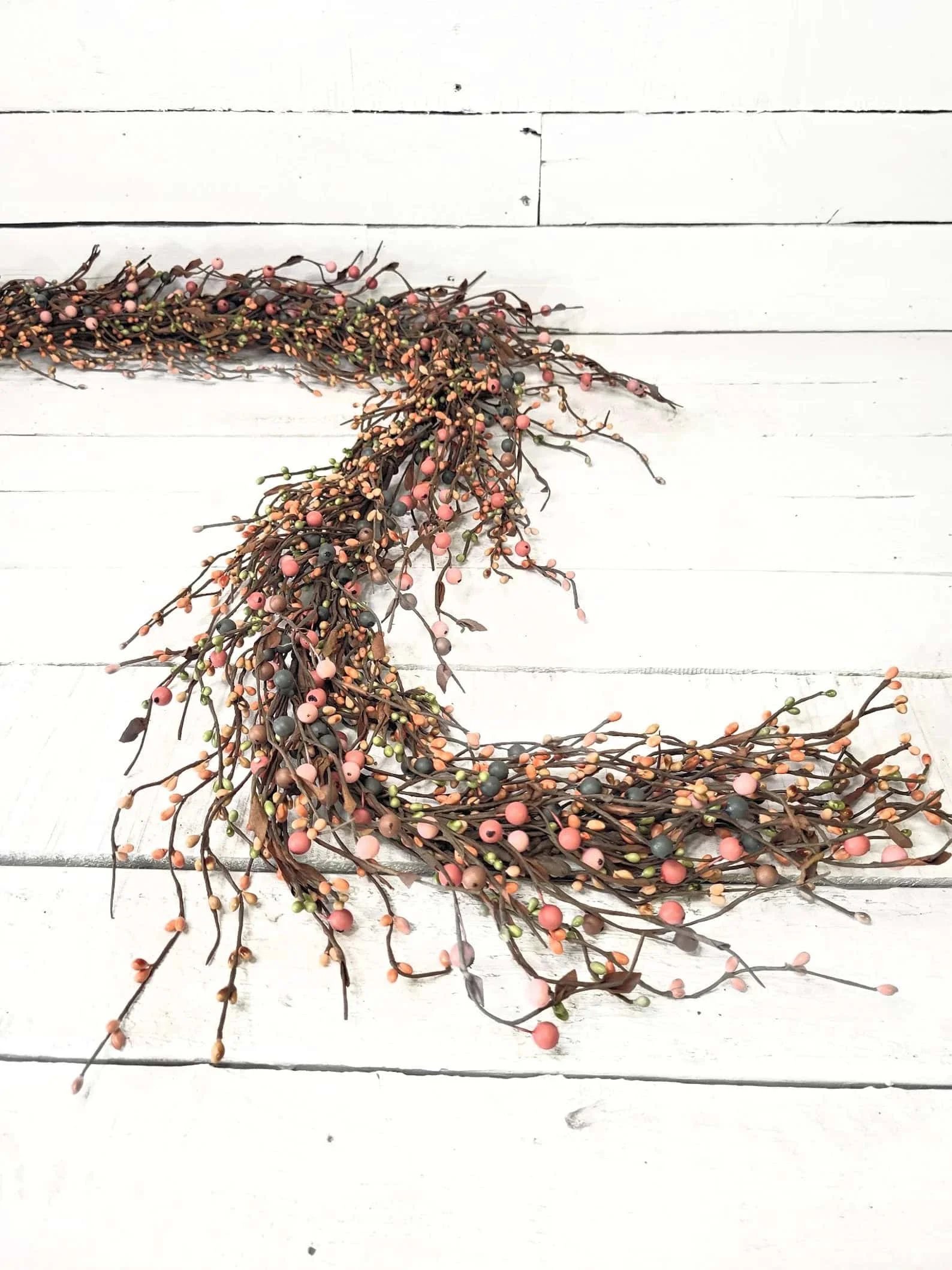 12. Guirlandas primaverales para repisa de chimenea