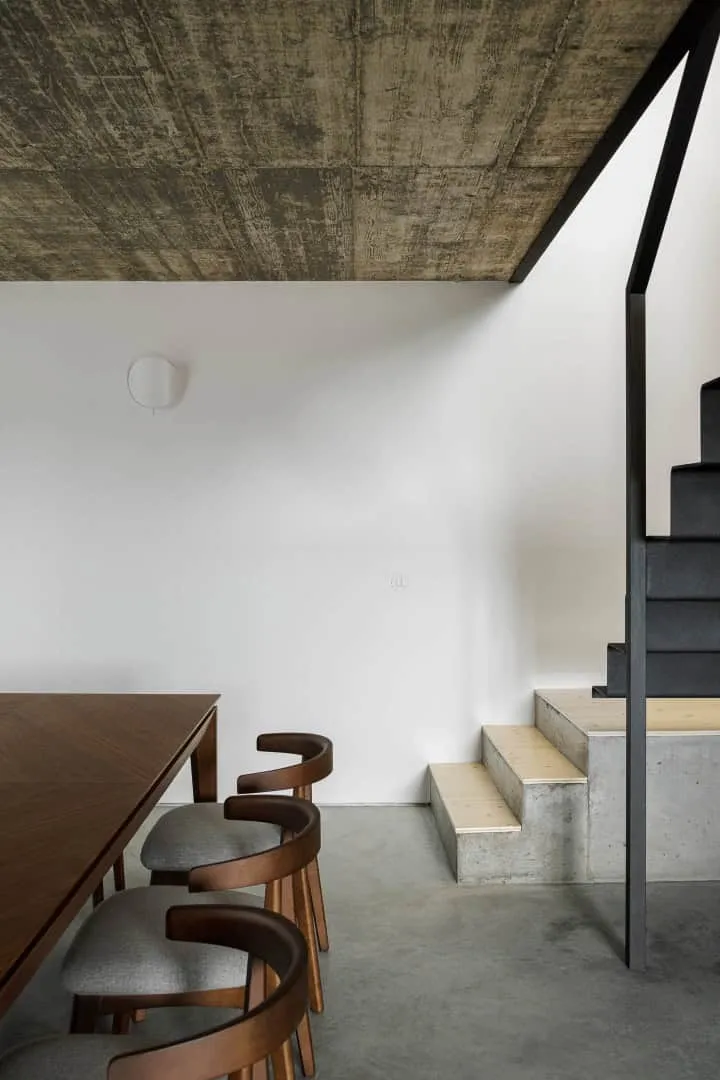 Casa Caldeira según el proyecto de Filippe Pina en Vila Nova de Foz Côa, Portugal