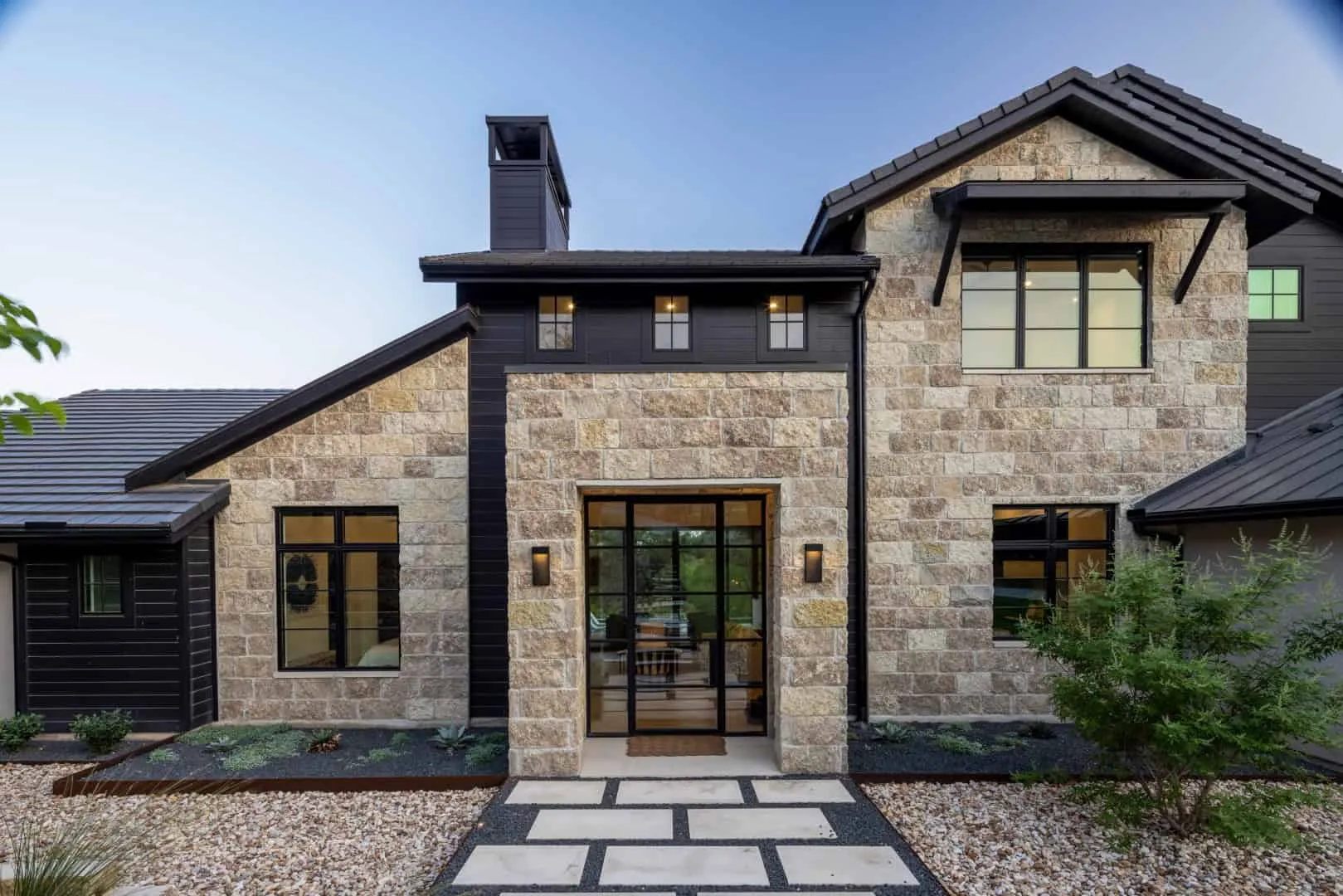 室内风格：20个过渡式房屋立面设计的独特想法